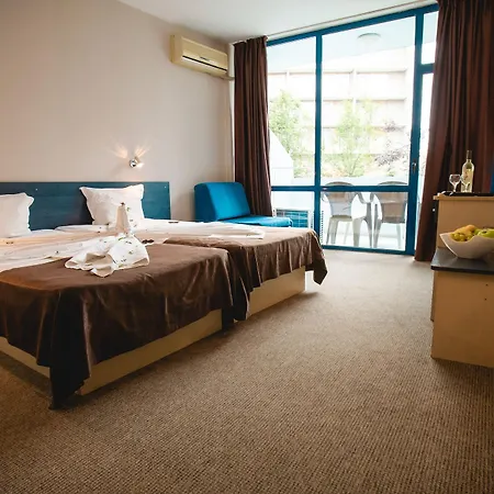 Hotel Bohemi And Free Parking
