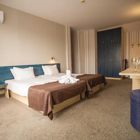 Hotel Bohemi And Free Parking Słoneczny Brzeg