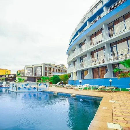 Hotel Bohemi And Free Parking