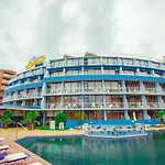 Bohemi Hotel 3*